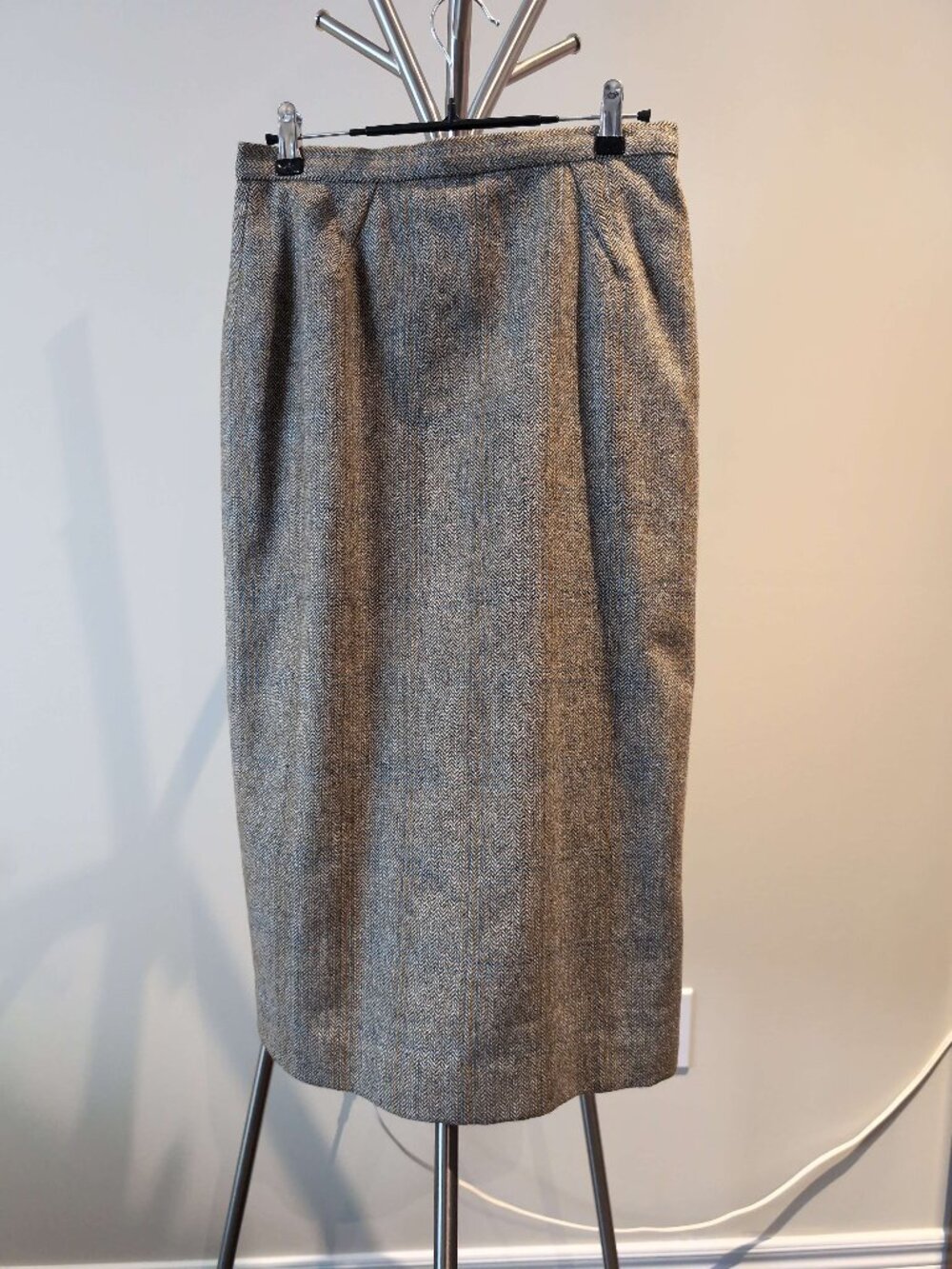 VINTAGE Beige Herringbone Pattern Midi Wool Column Skirt Light Academia